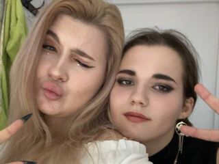 AinsleyAndEdiths's Watch live cam girls online Profile Image